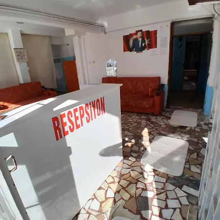 Uenal Pansiyon Homestay *